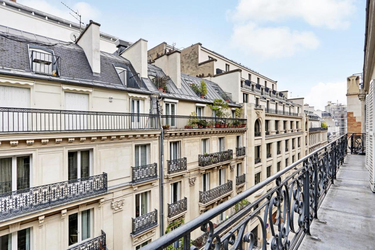 Pick A Flat'S Apartments In Champs Elysees - Rue Du Colisee Paris Exterior photo